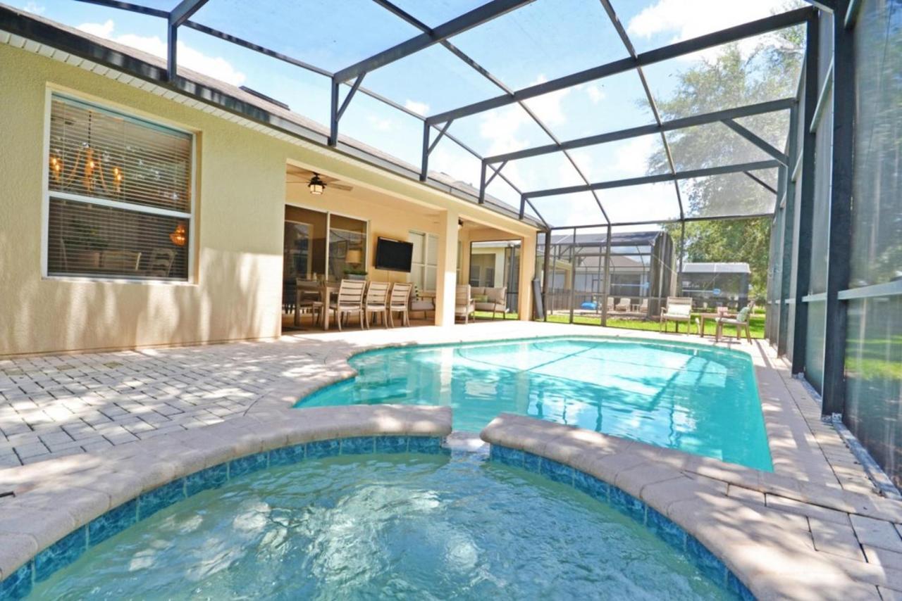 Cherry Tree Lane 33730 Villa Orlando